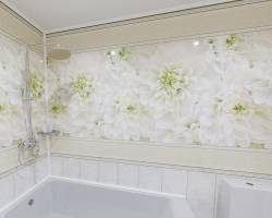 Стоимость ремонта ванной комнаты пластиковыми панелями?