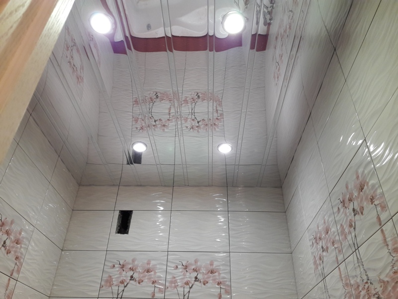 Реечный потолок в ванной: как сделать его правильно